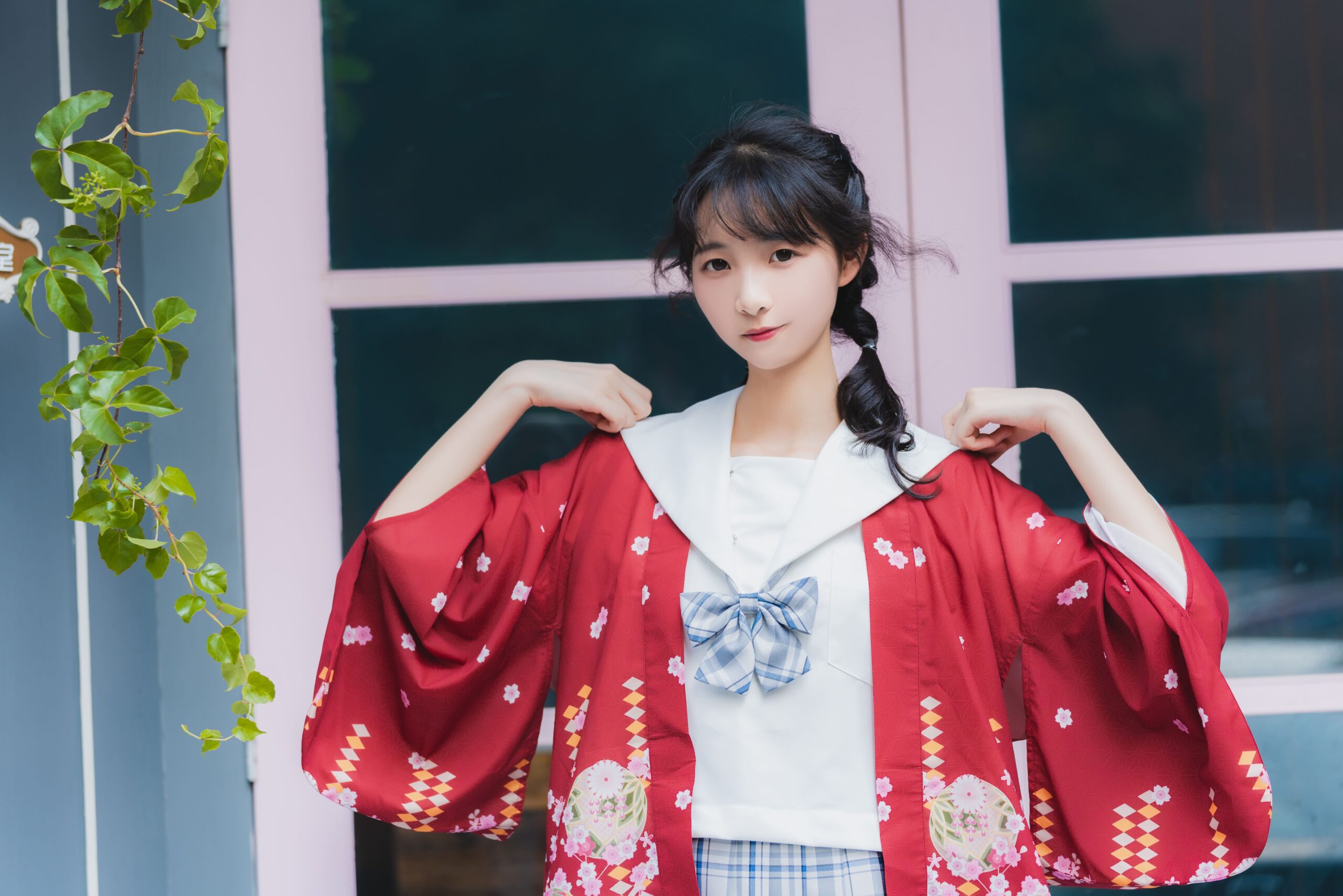 Minimalist Campus Charm Feature