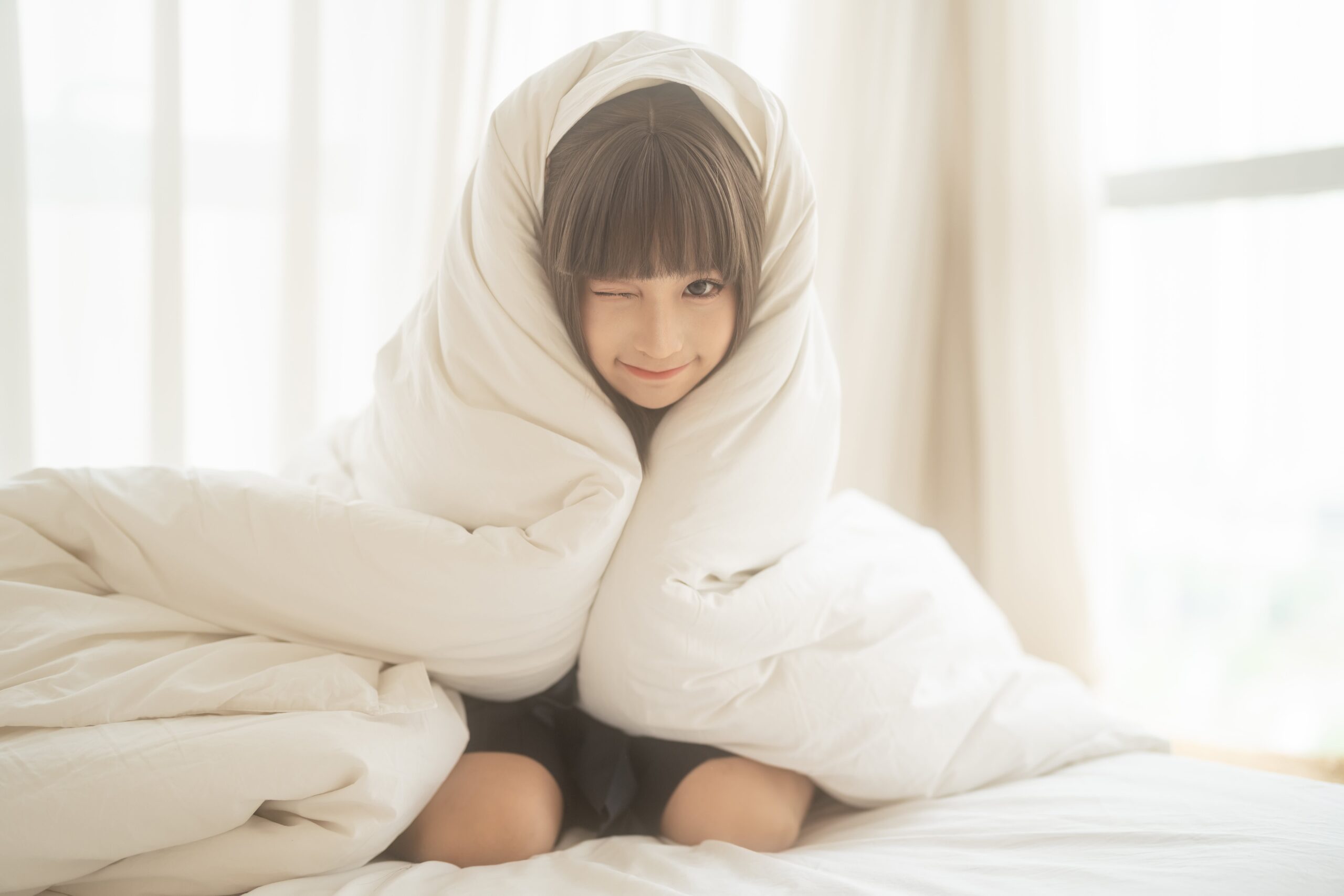 Fashionable Campus Snapshot Student Lifestyle