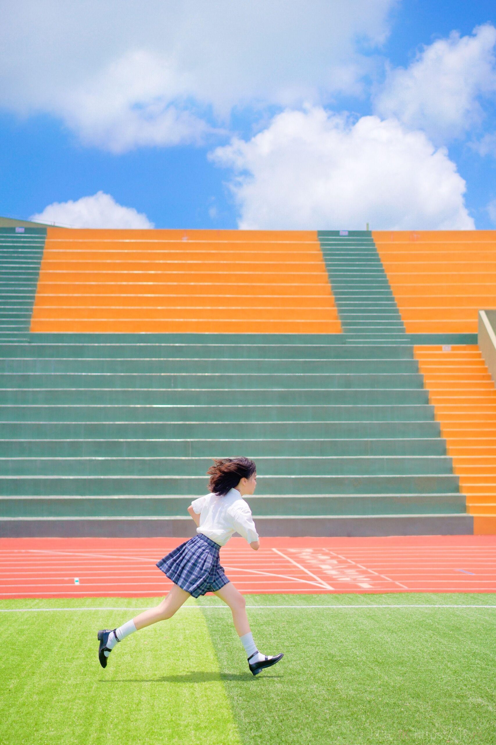 Contemporary Fashion Culture Moment