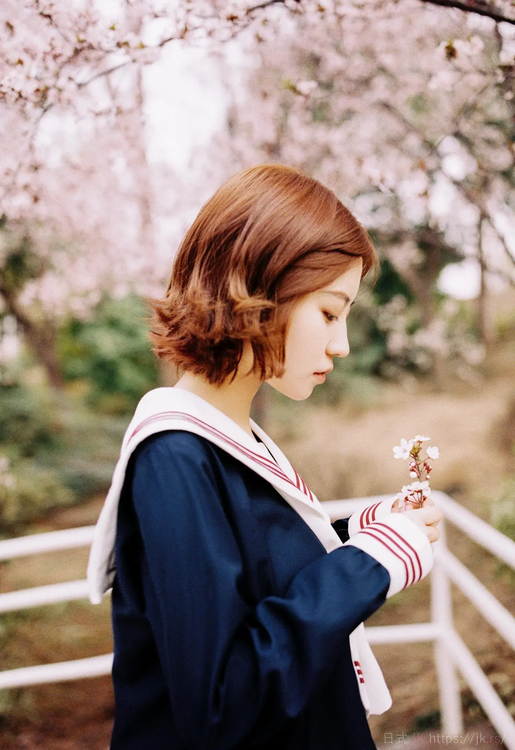 Dawn Student Ambiance Eastern Fashion