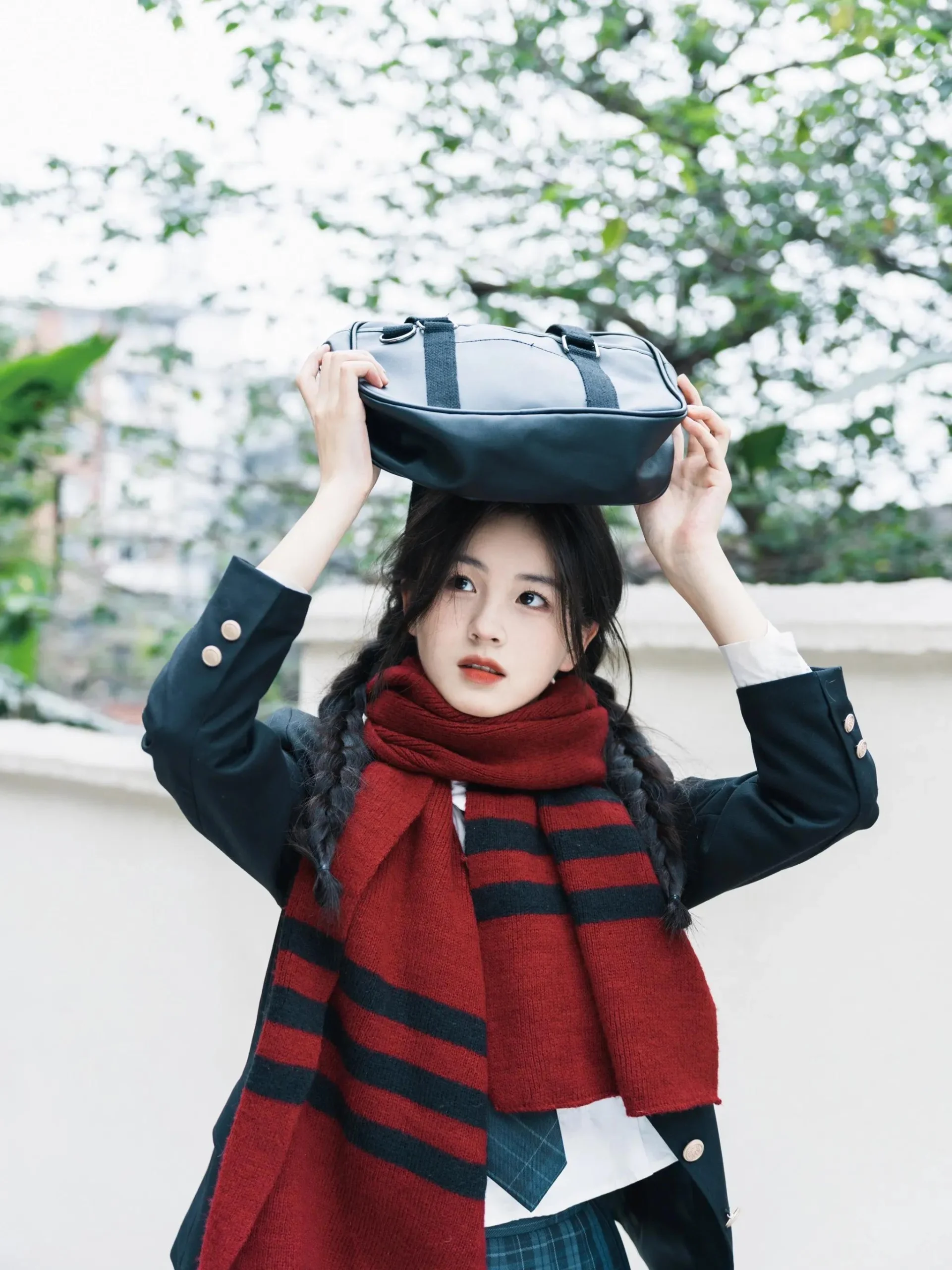 Professional Fall Captures New