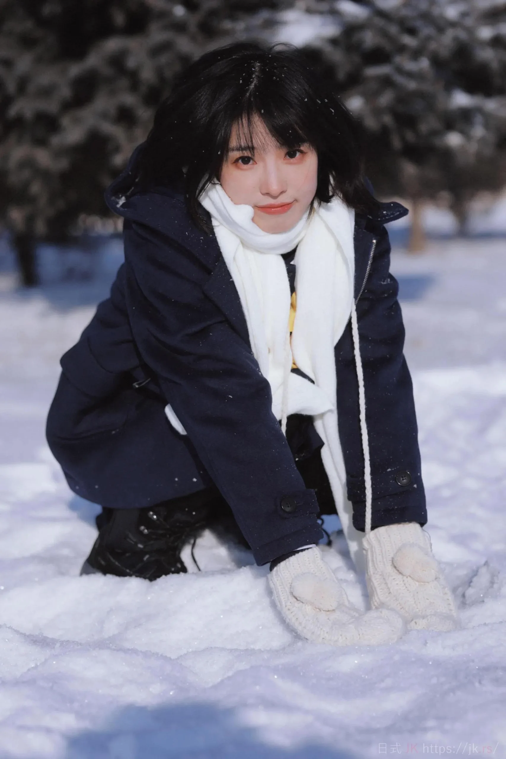 Snow Gentle Student Capture Emotional