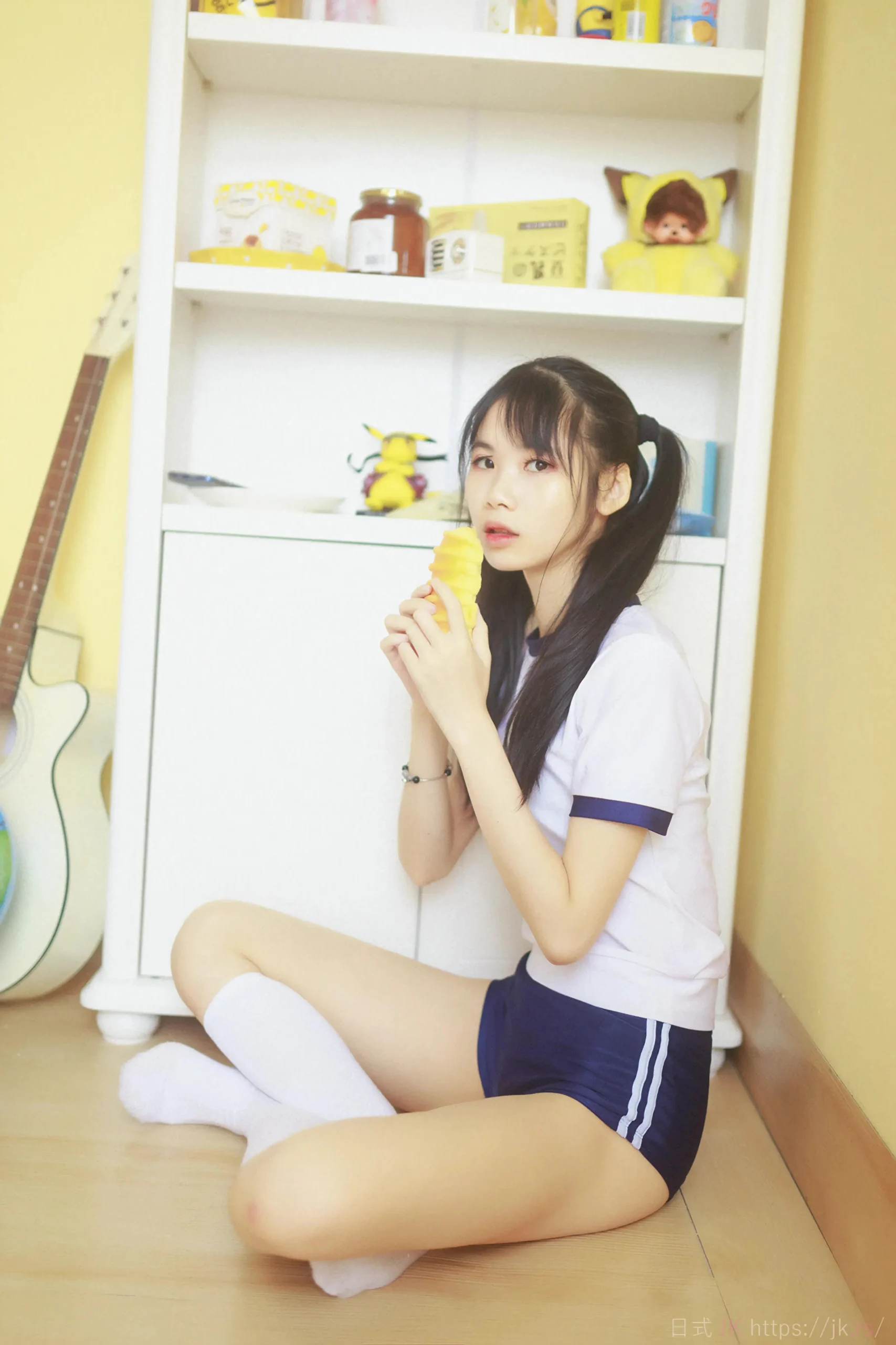 Autumn Vibes With Campus Look Collection