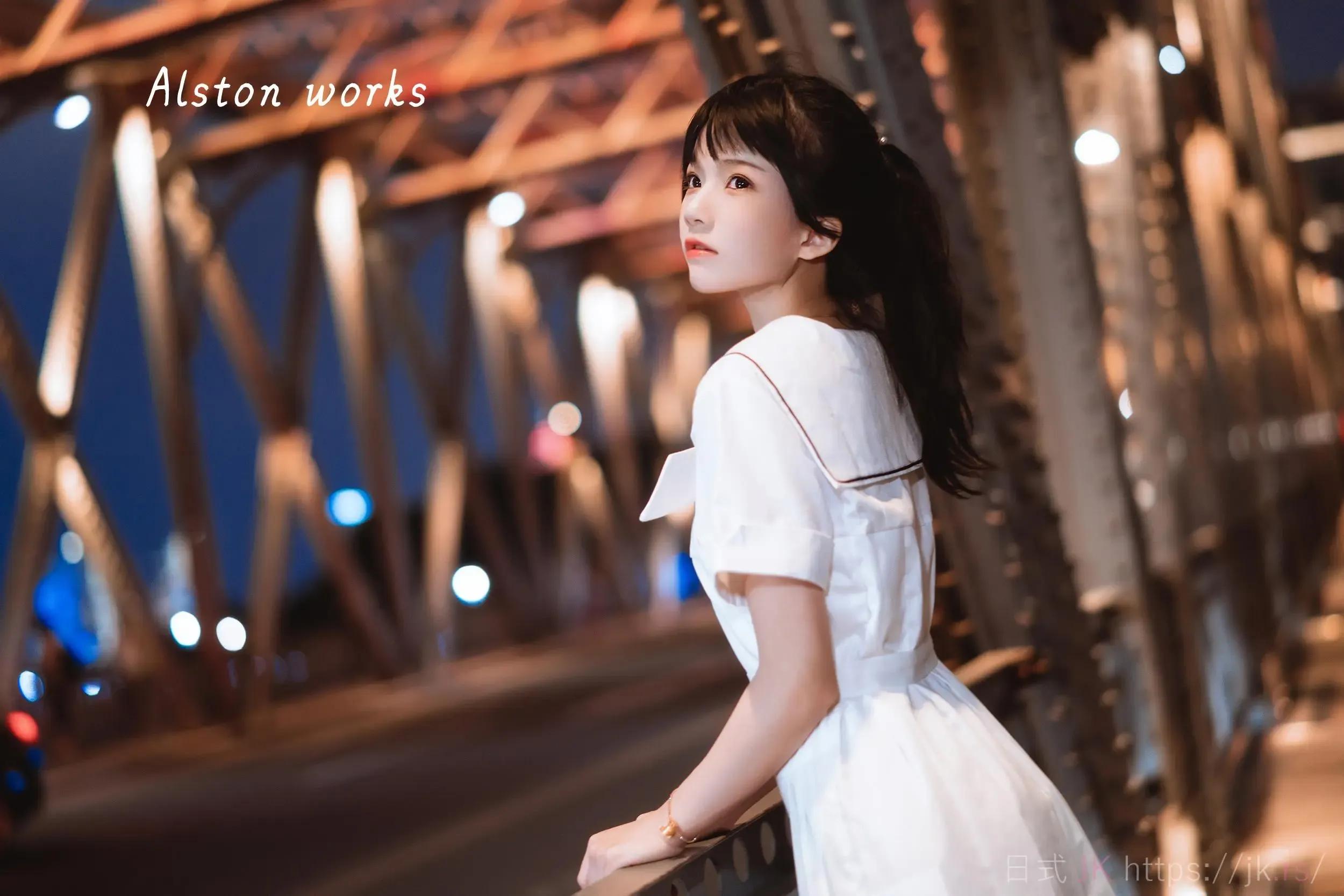 Sentimental Fashion Portrait Fashion