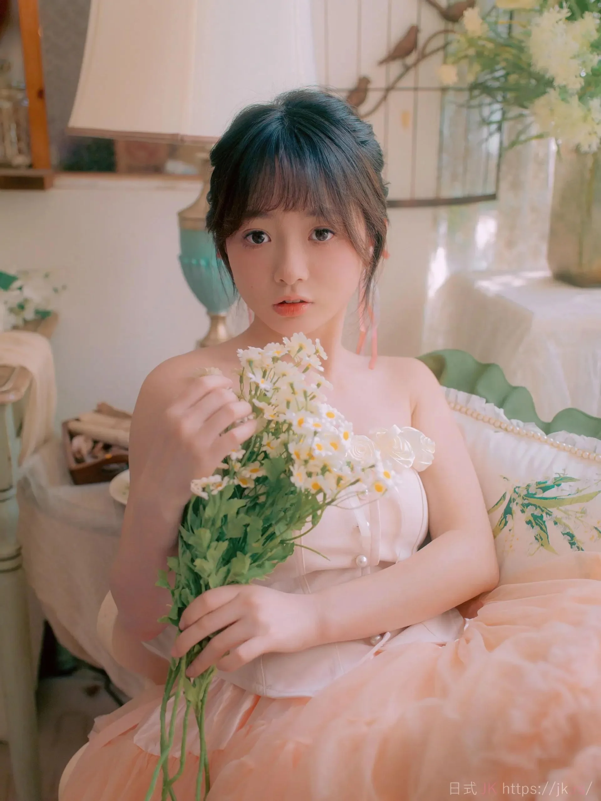 Creative High School Chic Visual