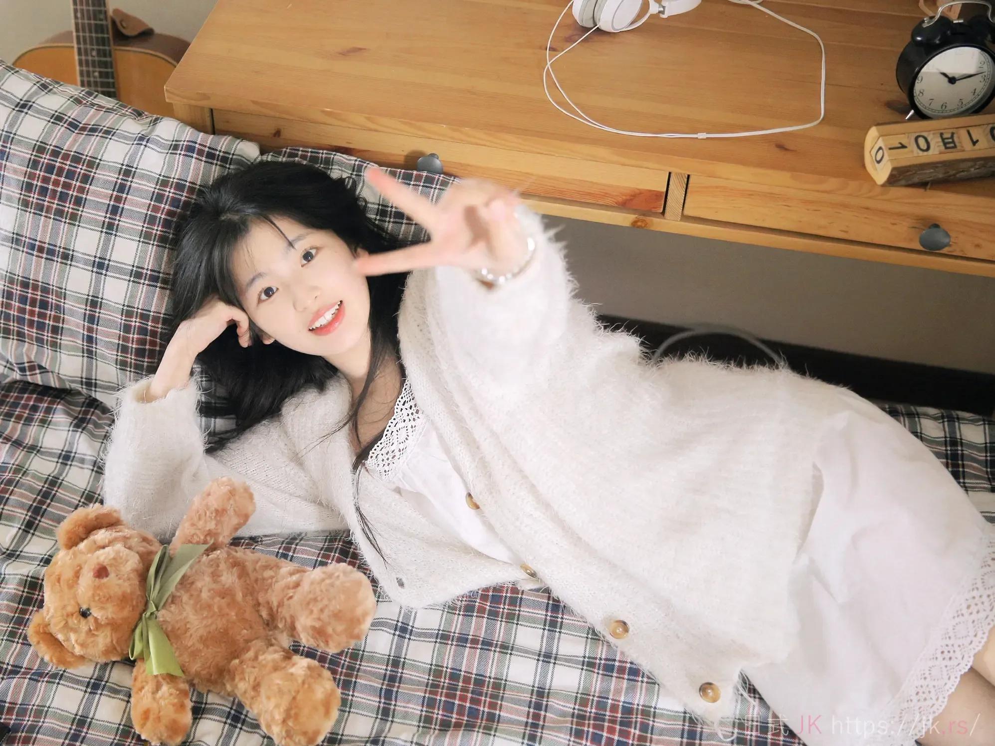 Fashion In City With Look Perspective