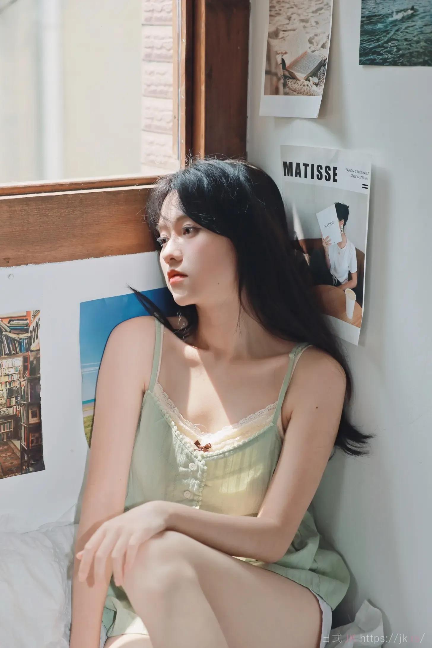 Dreamy Summer Scene Chic Campus Wear